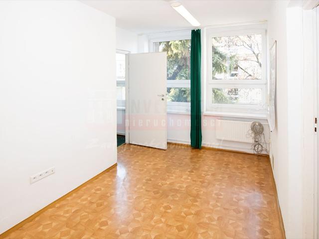 Lokal użytkowy w centrum Opola, 33,51 m2, ogrzewanie w cenie