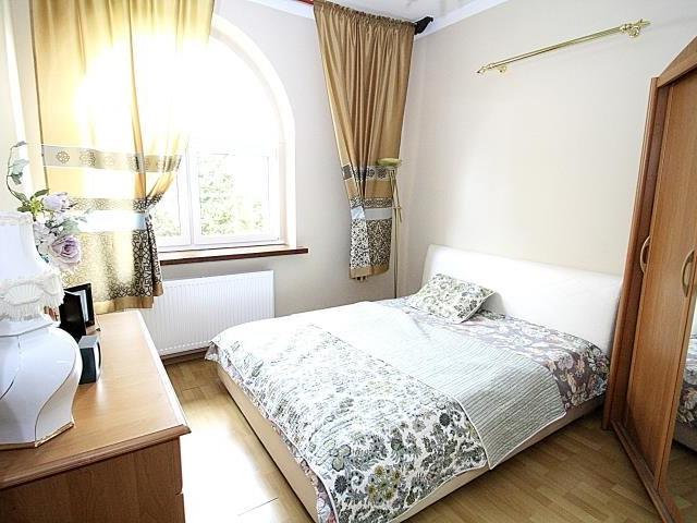 Duży zadbany dom 240 m2 z garażem i ogrodem