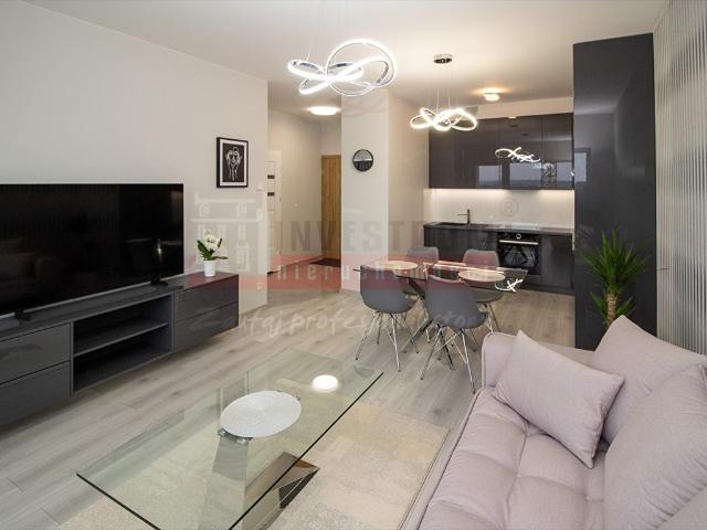 Nowoczesny 2 pokojowy apartament z klimatyzacją i balkonem