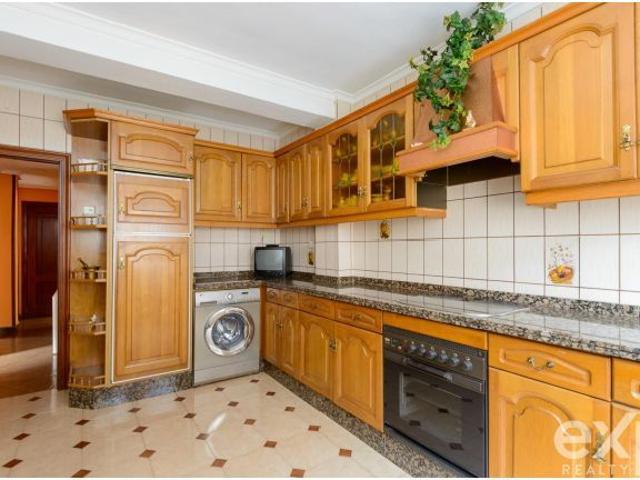 OPORTUINIDAD DE INVERSIÓN, MIERES – 2 HABITACIONES Y COCINA INDEPENDIENTE