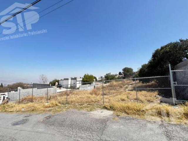Oportundad! Terreno en Venta en Lomas de Lourdes