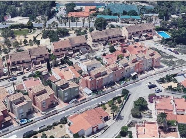 Oportunida de inversión Chalet pareado sin posesión contrato vencido Alfaz del Pi