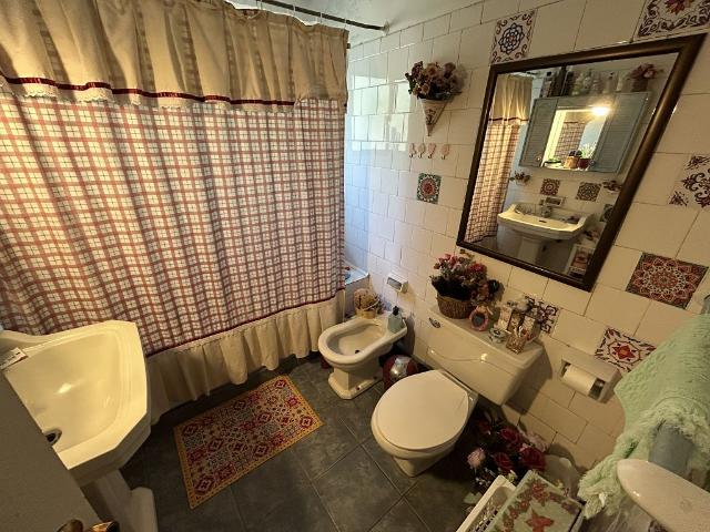 VENTA CASA CON CASA INTERIOR Y AMPLIO TERRENO, LA FLORIDA