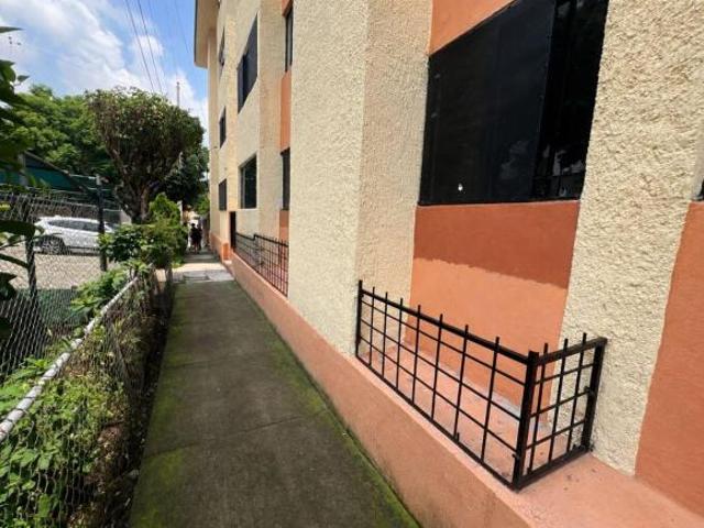 #OPORTUNIDAD $$2.1 M INVERSION DEPA EN EL SAUZ TOTALMENTE REMODELADOS 2 HABITACIONES + ESTUDIO 1 AU