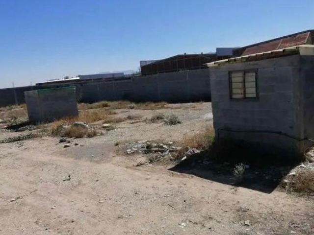 oportunidad terreno a una cuadra de Blvd fundadores