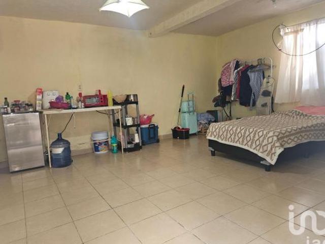 Oportunidad | Terreno de 200 m² en esquina con CONSTRUCCION | Jorge Jiménez Cantú, Tlalnepantla
