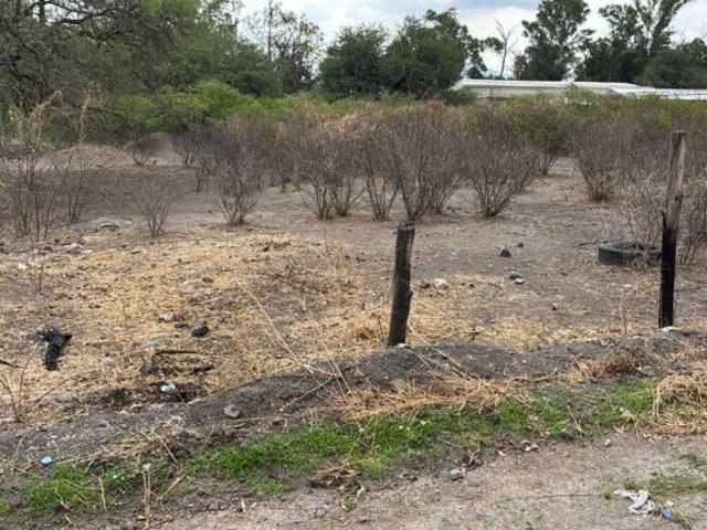 Oportunidad Terreno 4,408 m2 Todos los servicios Ideal para Bodegas menos de 10 min del Aerpto GDL