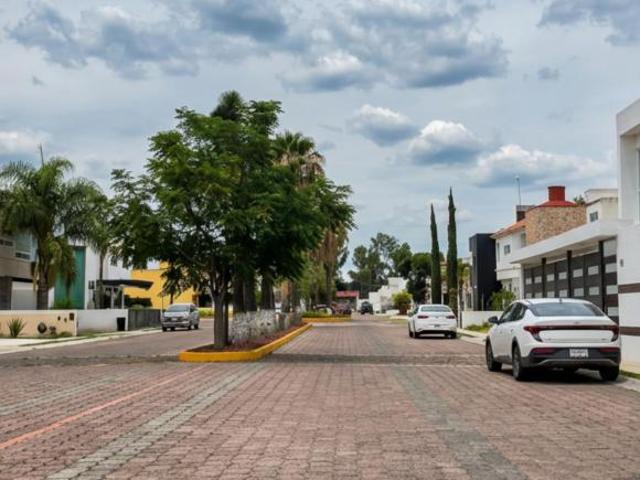 Oportunidad Única! Terreno en Campestre San Juan, San Juan del Río