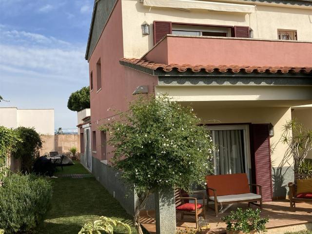 Oportunidad Única: Vivienda con Terraza y Vistas al Mar 160m² Torredembarra