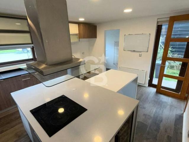 Oportunidad única. Amplios espacios. Condominio Privado | 4 dormitorios por 540000. 00 en Puerto Montt