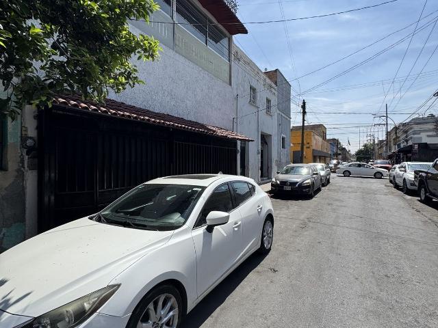 ¡Oportunidad Única! Casa Amplia en Venta a Metros del Museo Cabañas