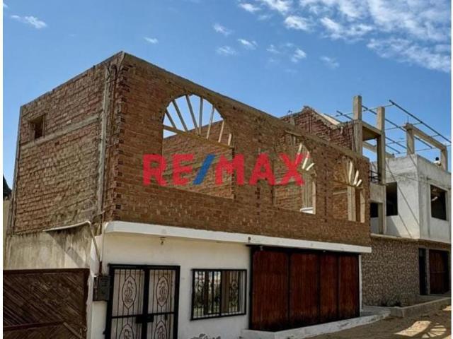 ¡Oportunidad Única De Inversión En Máncora!️ Casa De Playa Con 1Er Piso Terminado Y 2Do Piso Por Culminar