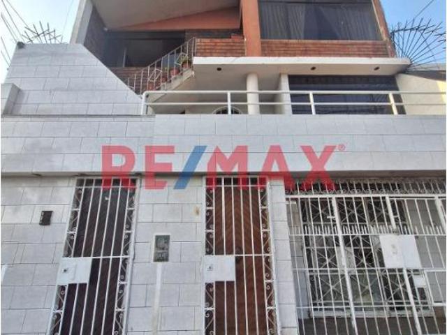¡Oportunidad Única! Departamento Remodelado + Local Comercial En Av. Venezuela – Bellavista