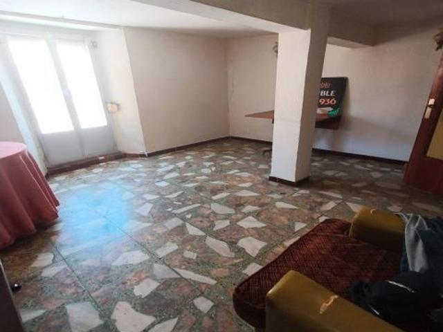¡Oportunidad Única en Villatoro: Tu Hogar o Proyecto de Inversión! CASA DE PIEDRA CON SILLERÍA