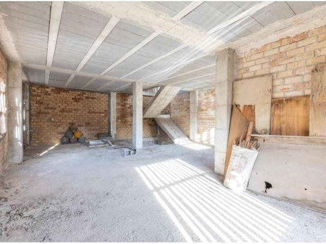 Oportunidad Única en Beas de Granada: Casa para Reformar a un Excelente Precio