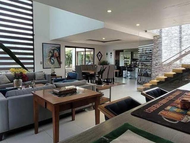 OPORTUNIDAD ÚNICA: HERMOSA CASA EN VENTA EN CALIMAYA, EDOMEX!