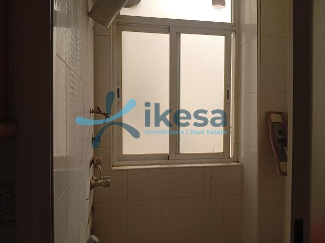 Oportunidad Única: Moderno Piso de 2 Habitaciones en Adra