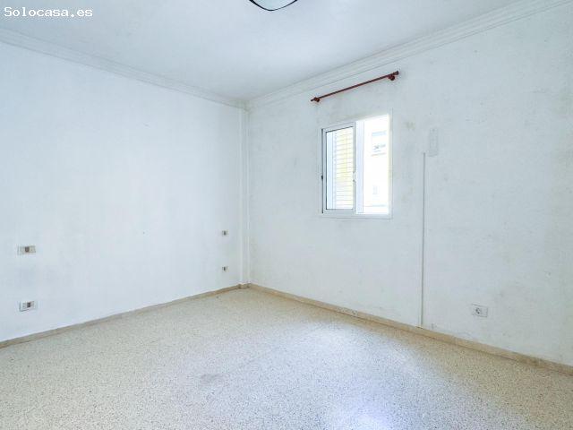 Oportunidad Única: OPORTUNIDAD DE COMPRA EN CALLE CAMELIA – LAS PALMAS DE GRAN CANARIA. Acogedor Apa