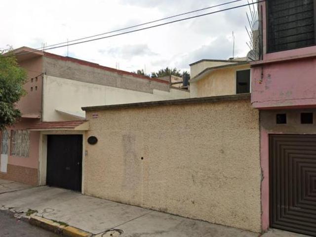 Oportunidad Única! Remate de Propiedad en Colonia Sector Popular en Iztapalapa