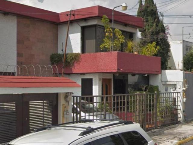 Oportunidad Única! Remate en Naucalpan, Tu Nuevo Hogar Está a un Paso