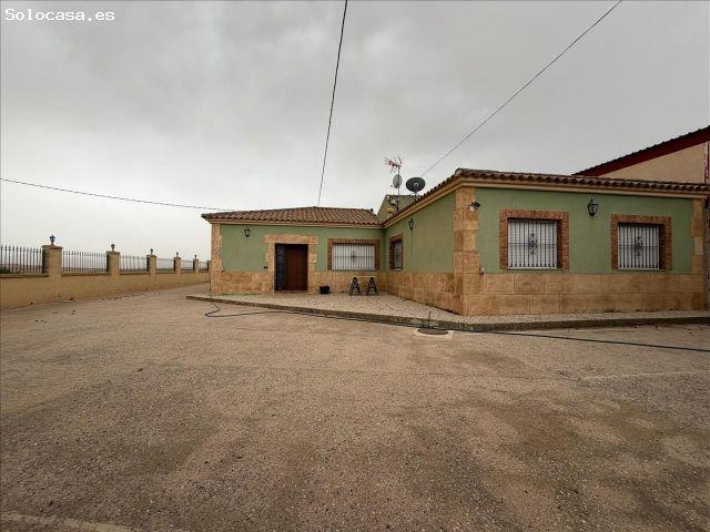 OPORTUNIDAD VENTA CASA EN TOTANA OKUPADA