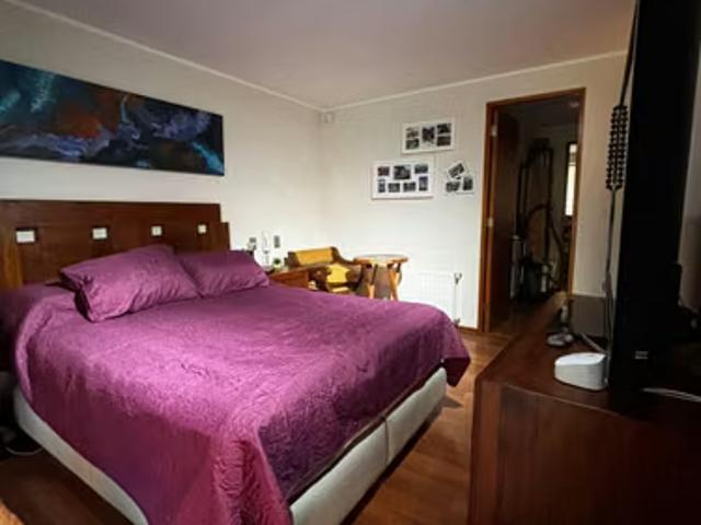 Oportunidad! Venta casa faldeos de las pircas | 4 dormitorios por 11500.00 en Peñalolén