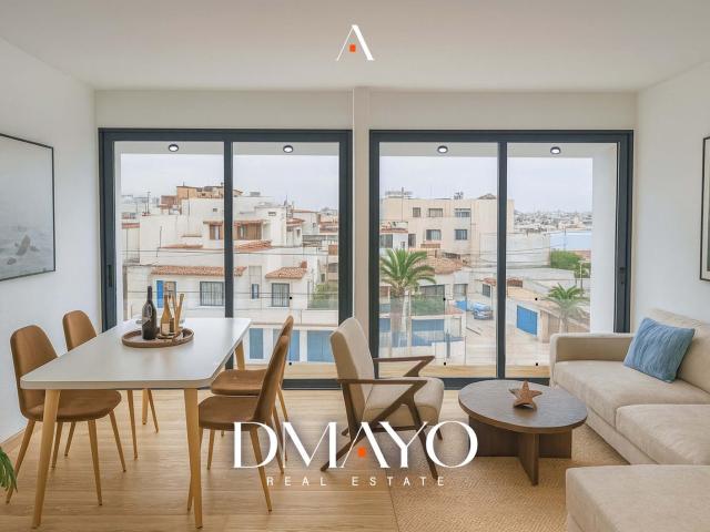 Oportunidad venta departamento 55,53m2 2 dormitorios a una cuadra del malecón central Punta Hermosa