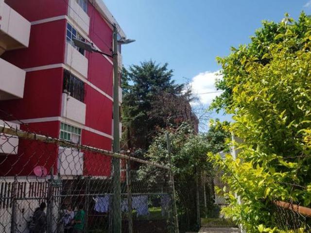 Oportunidad venta Departamento Planta Baja, 2 recámaras en El Tenayo