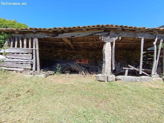 OPORTUNIDAD ZONA DE MONTERROSO  DOS CASAS CON TERRENO!