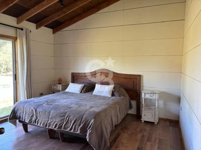 Oportunidad! Acogedora con Quincho y Cabañas en PV | 3 dormitorios por 9500.00 en Puerto Varas