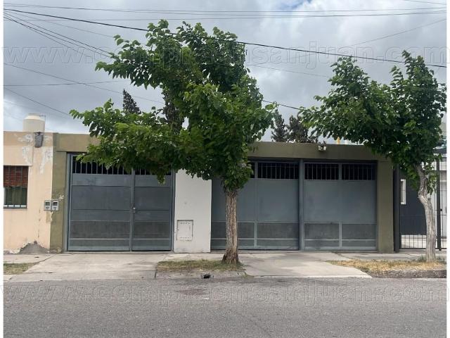Oportunidad Alquiler Casa Toda Amoblada De 3 Dormit. A Mts. De La Circunvalacion Sur
