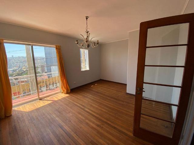 Oportunidad. barrio bellavista. vista al mar