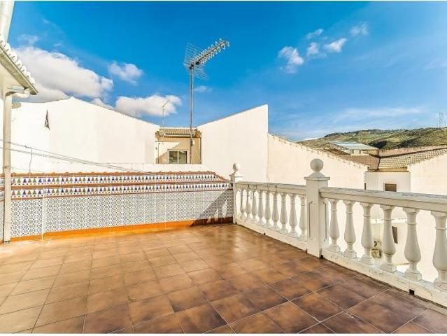 OPORTUNIDAD CASA MAS NEGOCIO EN VALLE DE ABDALAJIS