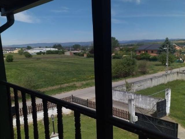 OPORTUNIDAD CASA CON TERRENO EN FUENTES NUEVAS