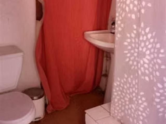 Oportunidad casa con terreno en venta barrio comercial Talca | 4 dormitorios por 136000. 00 en Talca