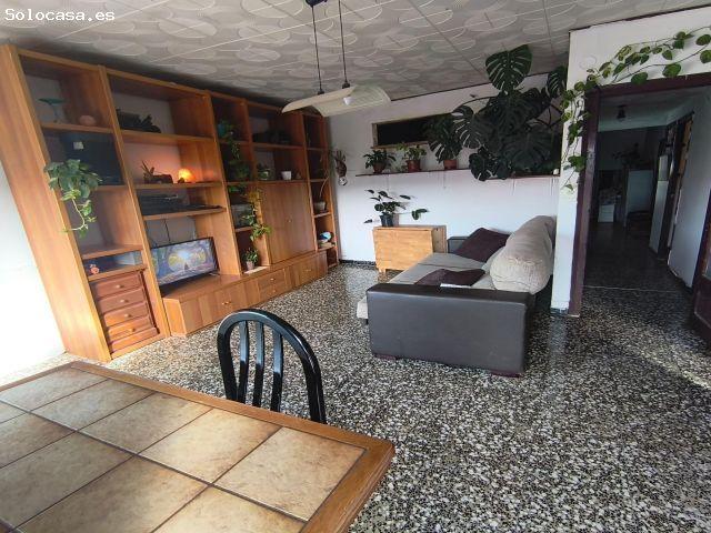 OPORTUNIDAD CASA DE PUEBLO CON JARDIN Y TERRAZA CON MUCHA LUZ EN ELS GUIAMETS Priorat