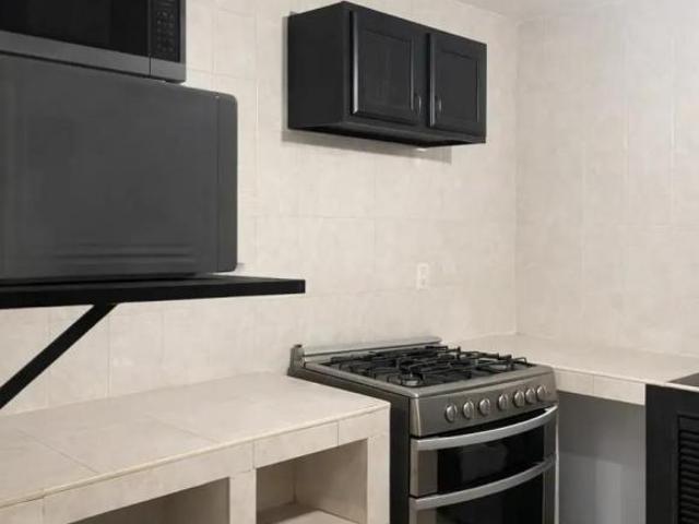 Oportunidad! Casa de 5 habitaciones en Magisterio / Saltillo