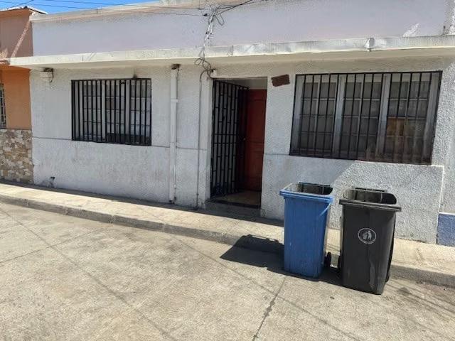 Oportunidad Casa en venta de 10 dorm. En Quinta Normal | 10 dormitorios por 3982.00 en Quinta Normal