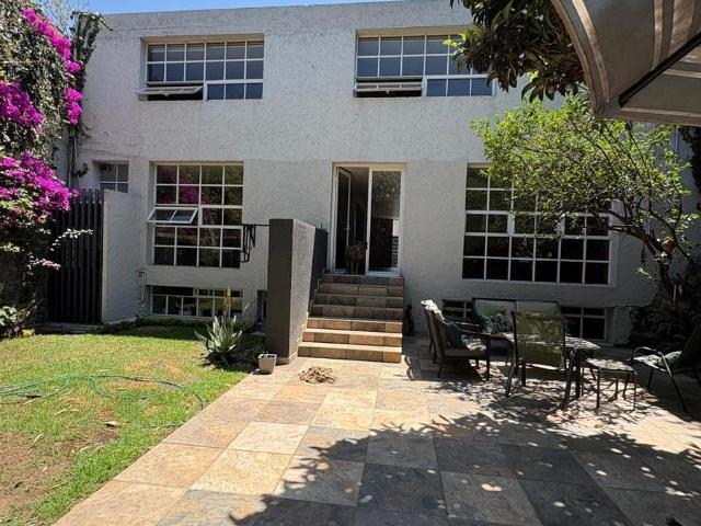 OPORTUNIDAD! Casa en VENTA/ Parque del Pedregal, Tlalpan