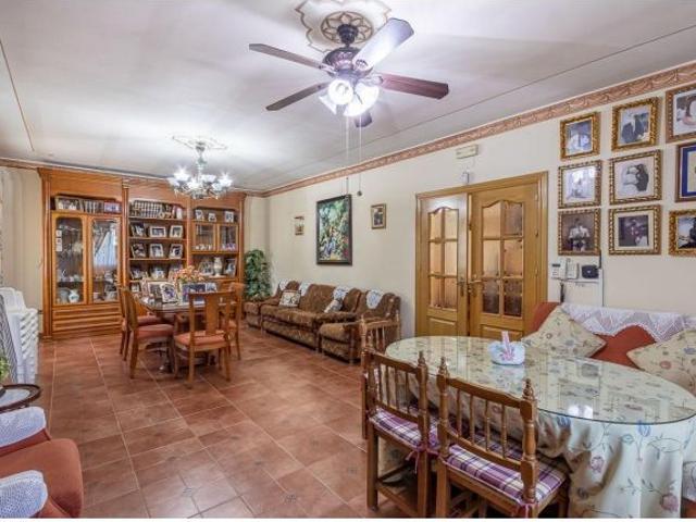 OPORTUNIDAD! CASA Y NAVE EN SANTA FÉ