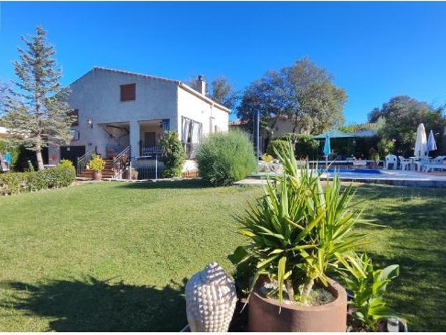 Oportunidad Chalet Independiente con Piscina a 20 minutos Ávila