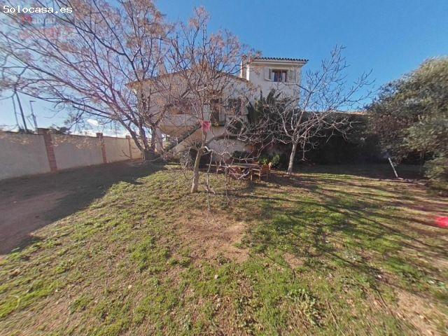 Oportunidad Chalet único y exclusivo en la zona, con dos parcelas