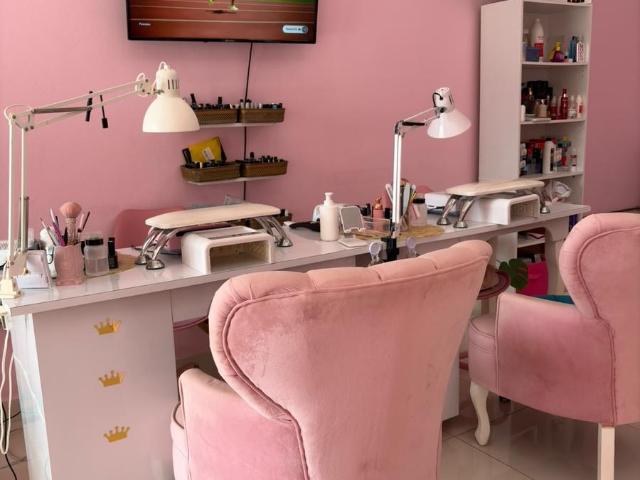 Oportunidad de traspaso Sal?n de belleza y spa en Canc?n Centro