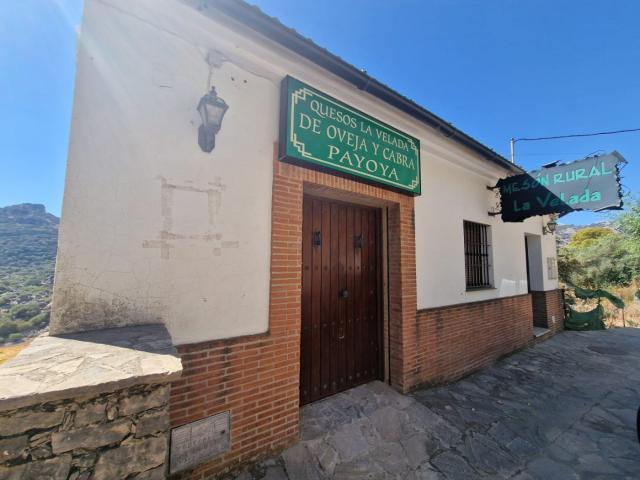 Oportunidad de edificio en la sierra