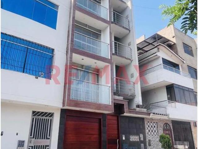 ¡Oportunidad De Estreno En Carabayllo / Límite Con Comas! Flats De 92 M² A Precio De Ocasión — Desde $ 59,000 A Minutos De Av. Universitaria, Av. Trapiche, Av. Cóndorcanqui Y Av. Chimpu Ocllo. Cer
