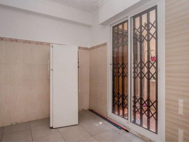 Oportunidad de Inversión en Cartagena: Piso en Planta Baja