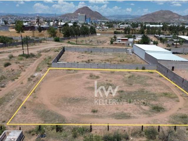 Oportunidad de inversión en Chihuahua, Terreno a 6 min de Boulevard Juan Pablo II