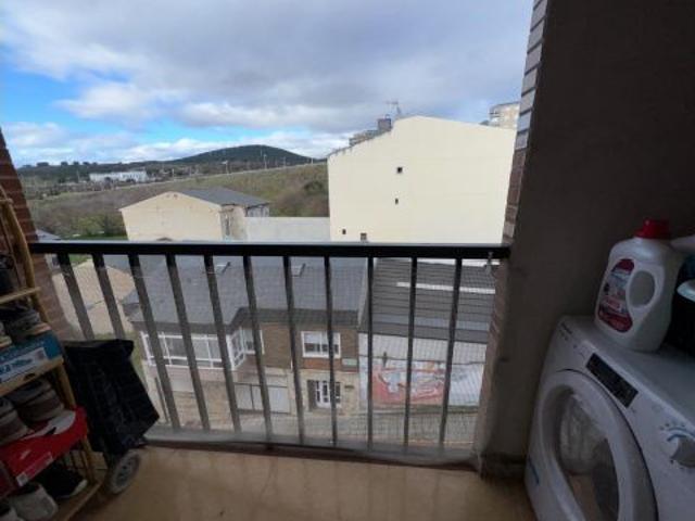 Oportunidad de Inversión en Ponferrada: Apartamento en el Encantador Barrio de los Judíos