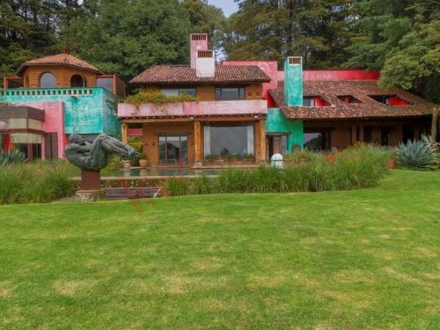 Oportunidad de Inversión Única: 105 Hectáreas con Rancho de Lujo cerca Valle de Bravo, Donato Guerra