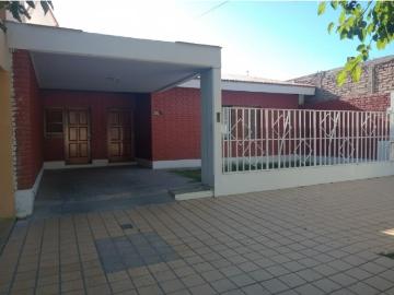 Oportunidad De Inversión: Venta Casa 3 Dormitorios. Excelente Ubicación. | Las Heras Y Gral. Paz | Capital
